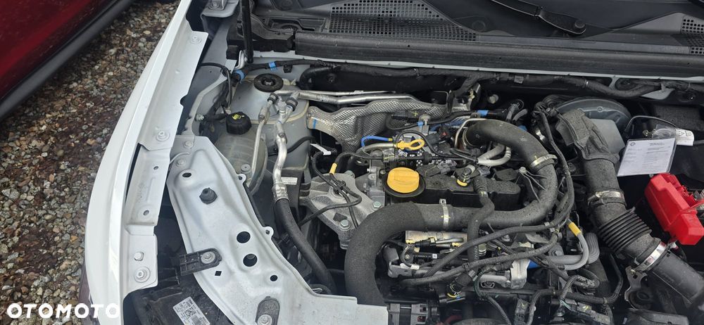 Dacia Duster TCe 100 2WD Essential - 36