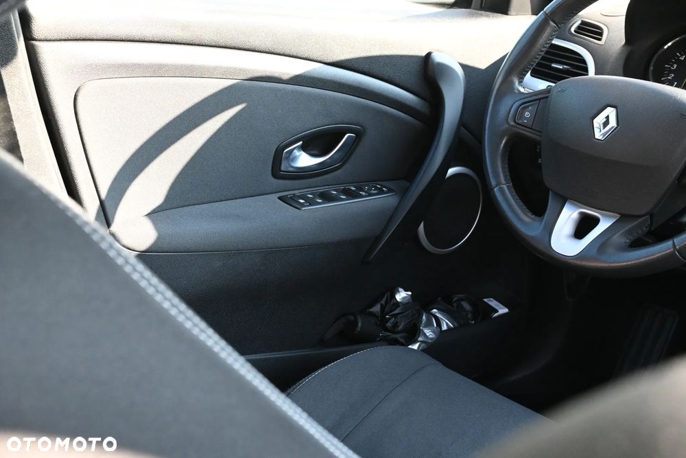 Renault Megane 1.4 16V TCE Dynamique - 10
