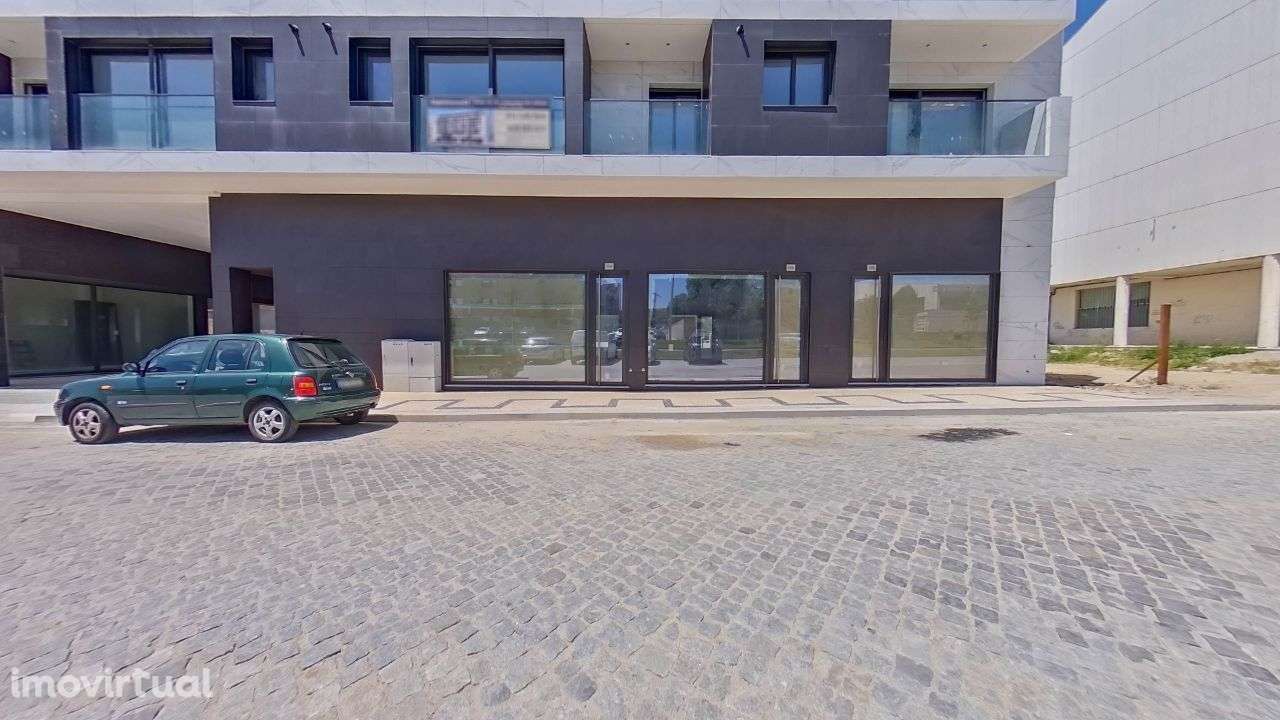 Loja com 73 m2 a estrear em novo empreendimento em Espinho. - Grande imagem: 4/57