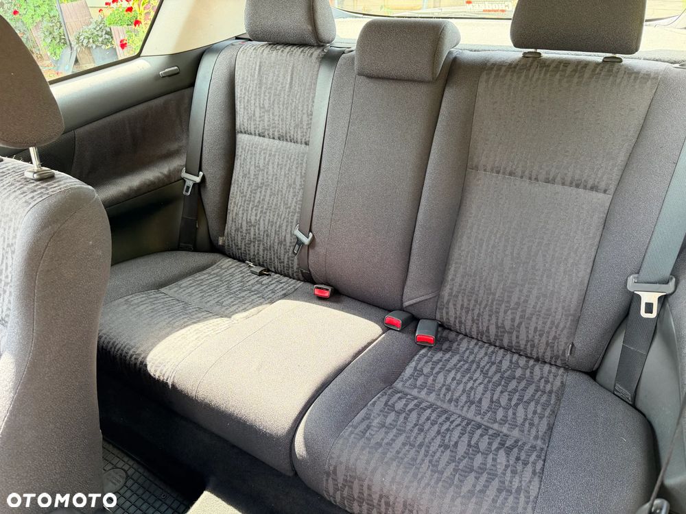Toyota Corolla 1.4 VVT-i Base - 8