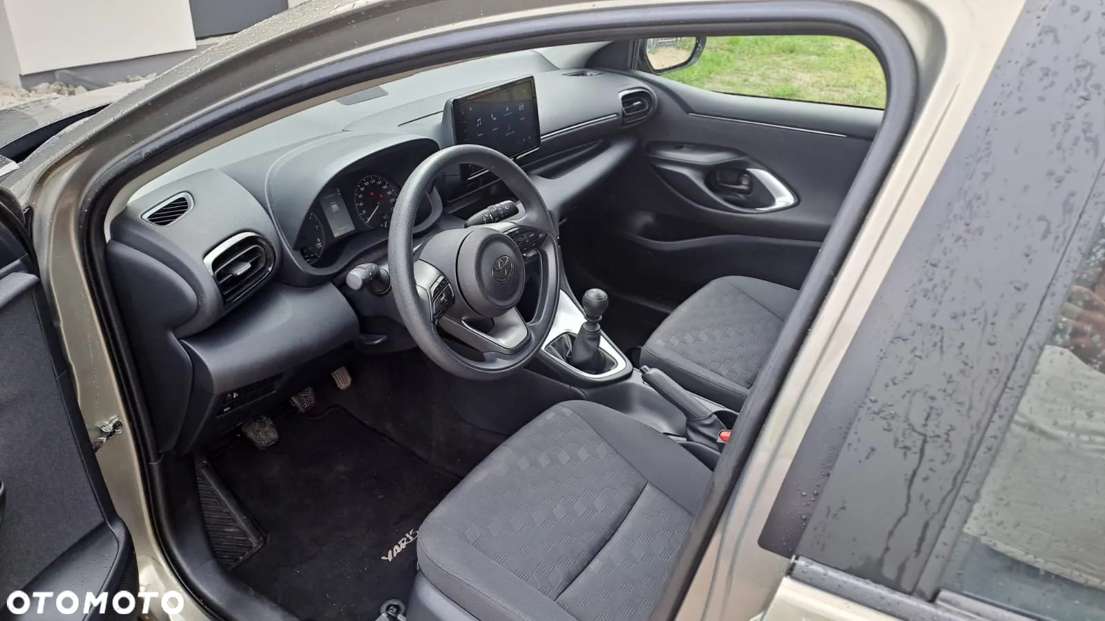 Toyota Yaris 1.5 Active - 10