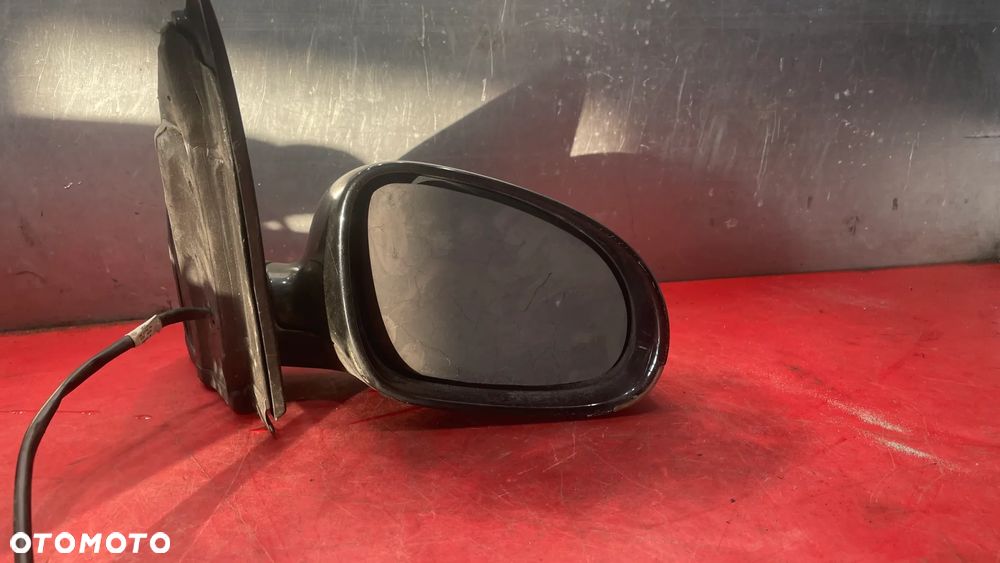 LUSTERKO PRAWE VOLKSWAGEN GOLF V - 5