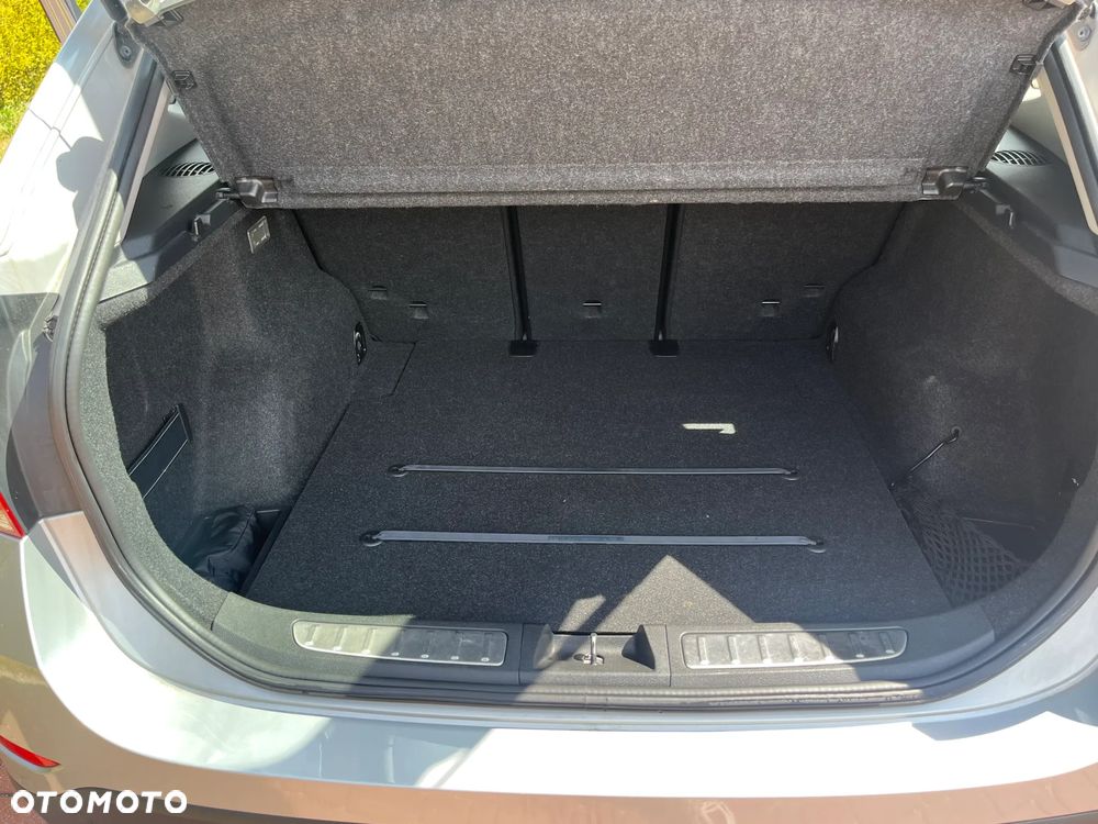 BMW X1 sDrive18i xLine - 15