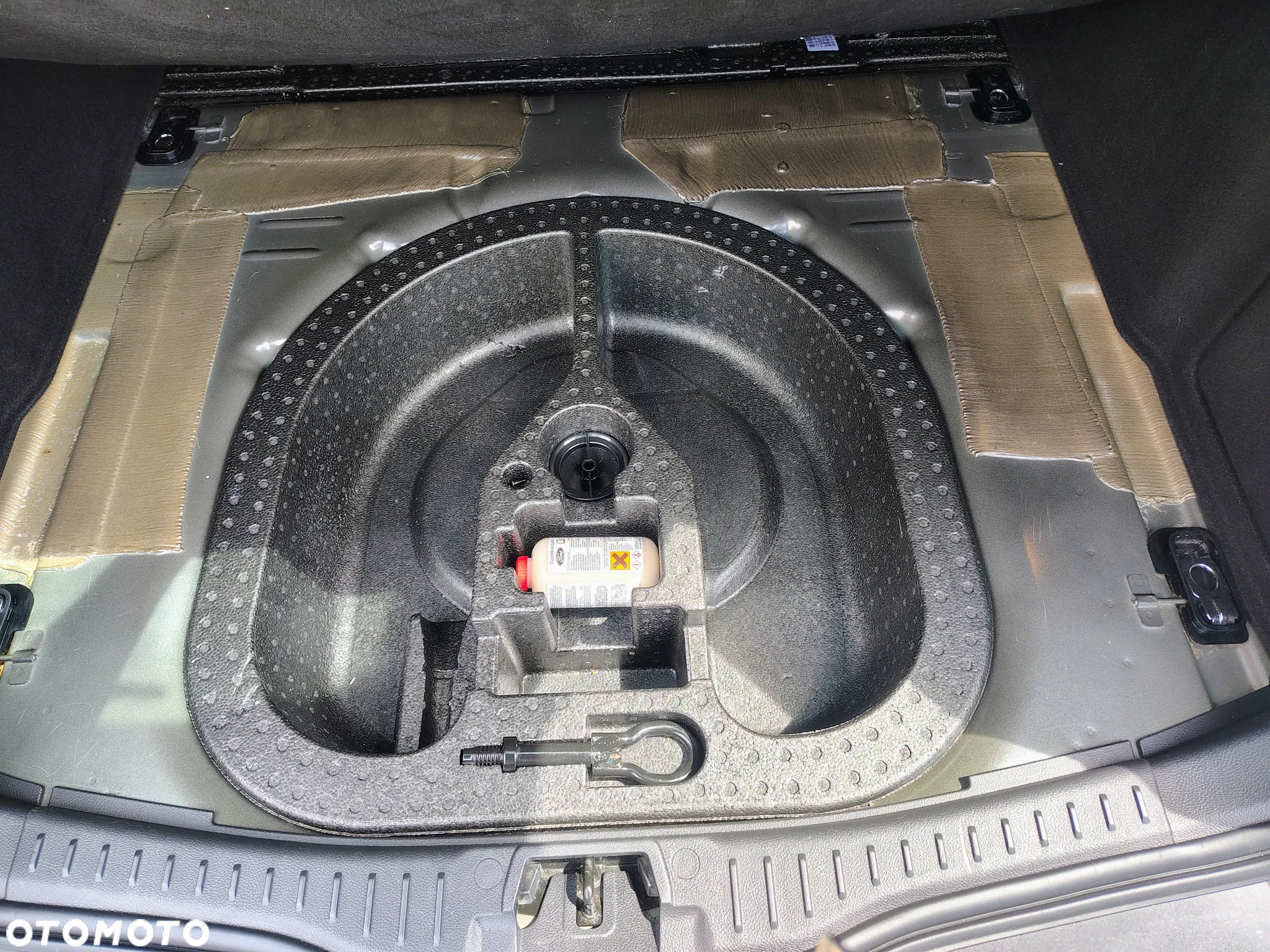 Ford Focus 1.6 TDCi DPF Titanium - 28