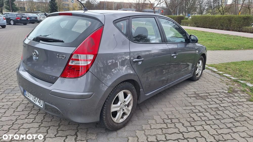 Hyundai i30 1.6 CRDi Blue Classic - 11