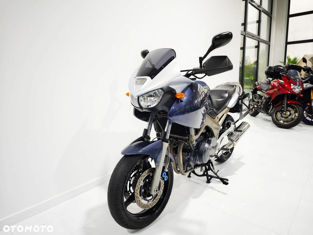 Yamaha TDM - 9
