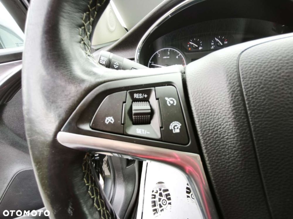 Opel Mokka - 12
