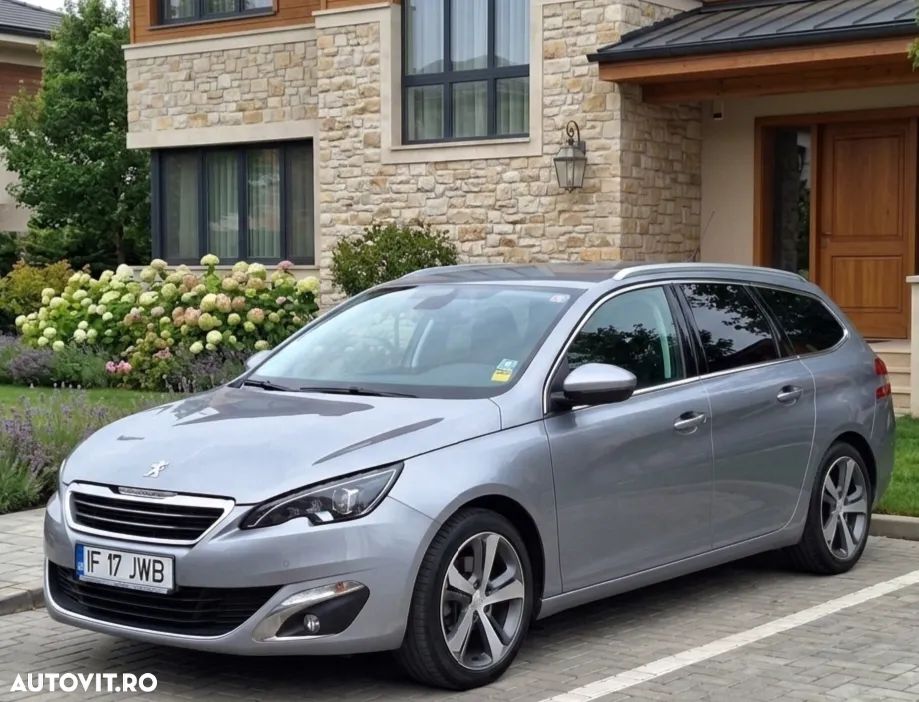 Peugeot 308 1.2 L PureTech Turbo Allure - 1