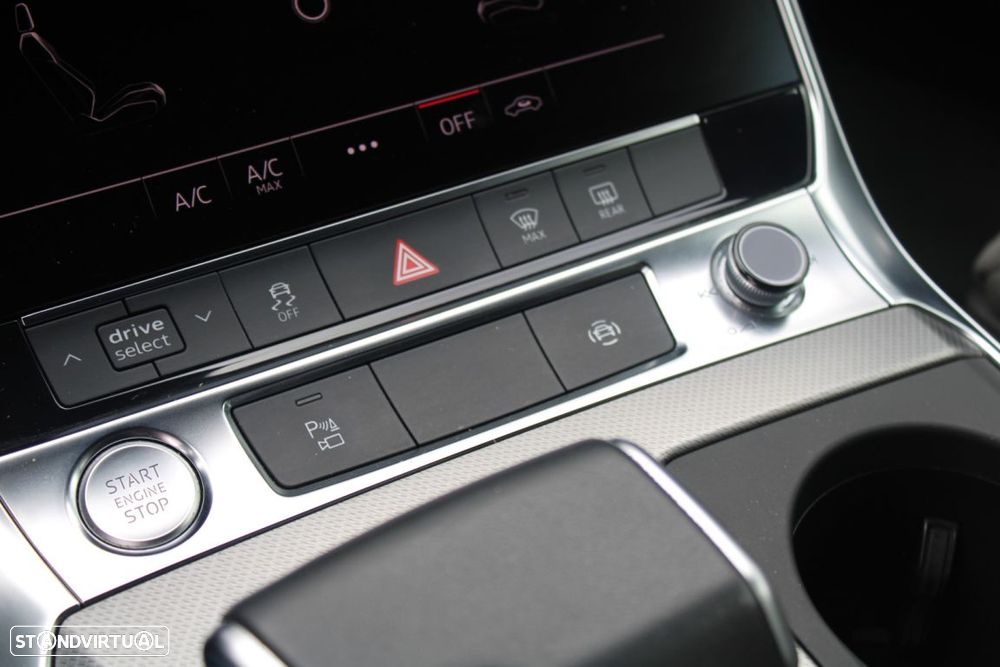 Audi A6 Avant 40 TDI S tronic - 26