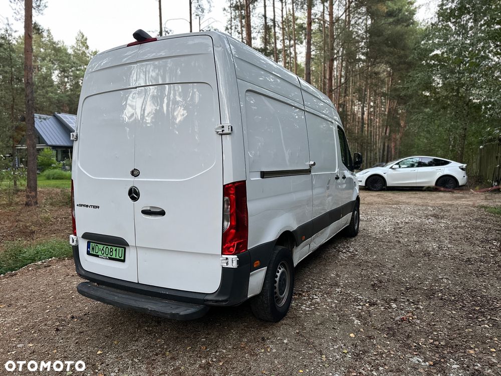 Mercedes-Benz eSprinter z pakietem darmowych przeglądów ASO - 4