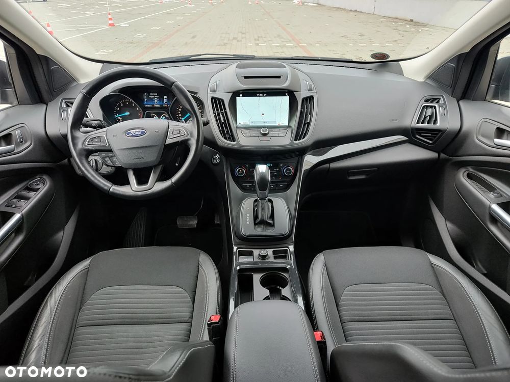 Ford Kuga 1.5 EcoBoost 4x4 Titanium - 8