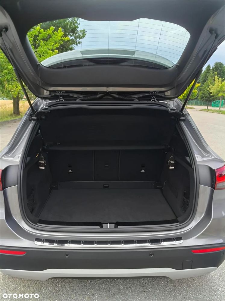 Mercedes-Benz GLA 200 Style - 5