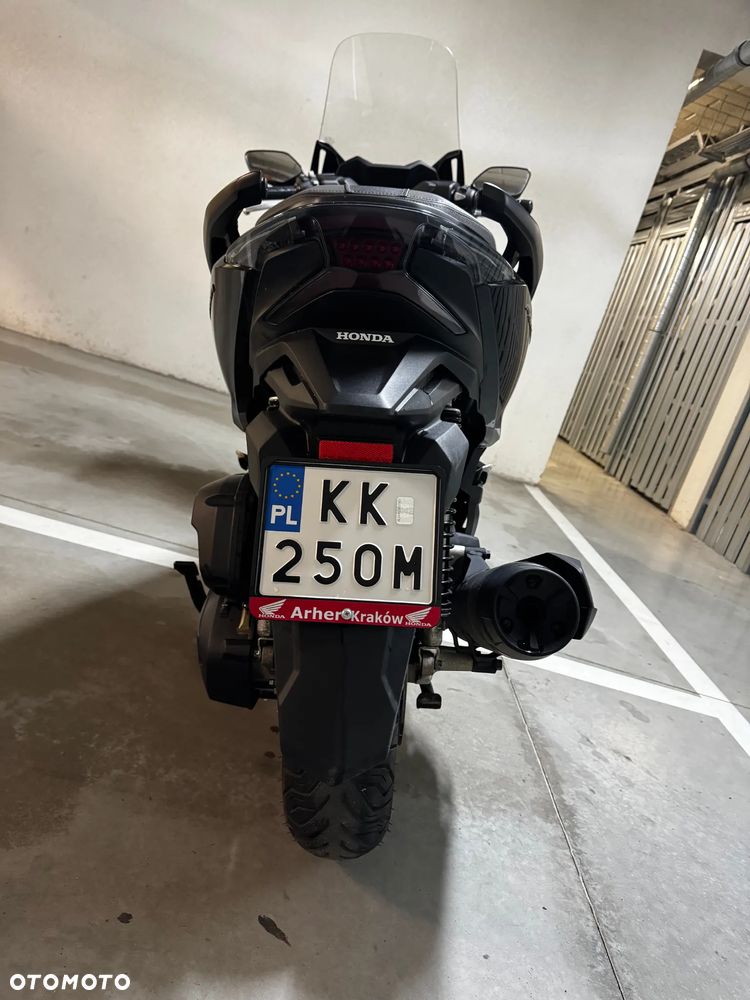 Honda NSS - 15