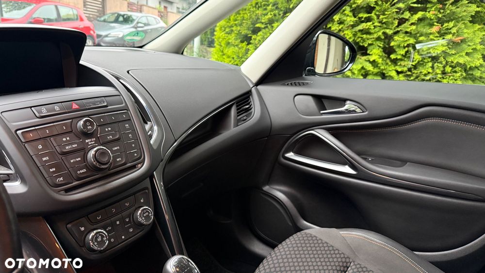 Opel Zafira 1.6 D Start/Stop Business Innovation - 31