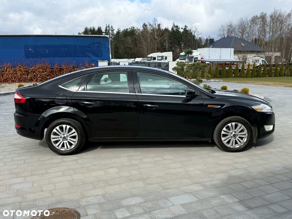 Ford Mondeo 2.0 TDCi Champions Edition - 17