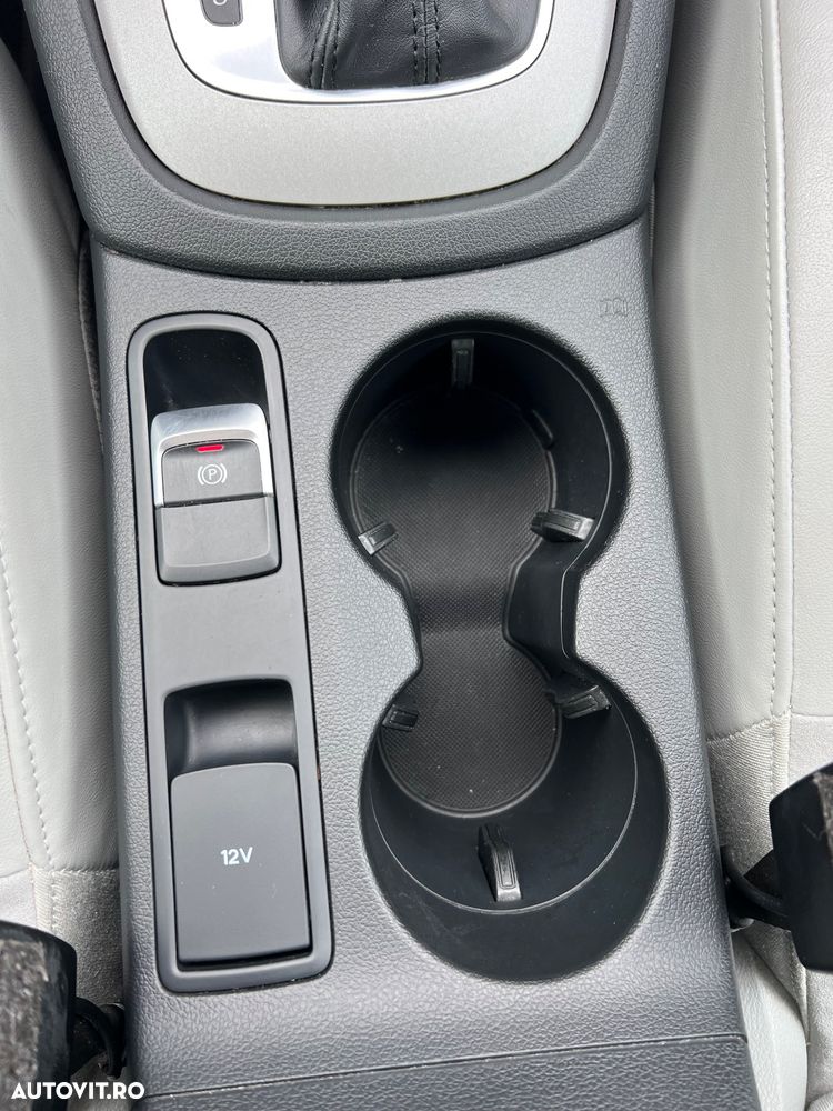 Audi Q3 2.0 TDI Quattro S tronic - 27