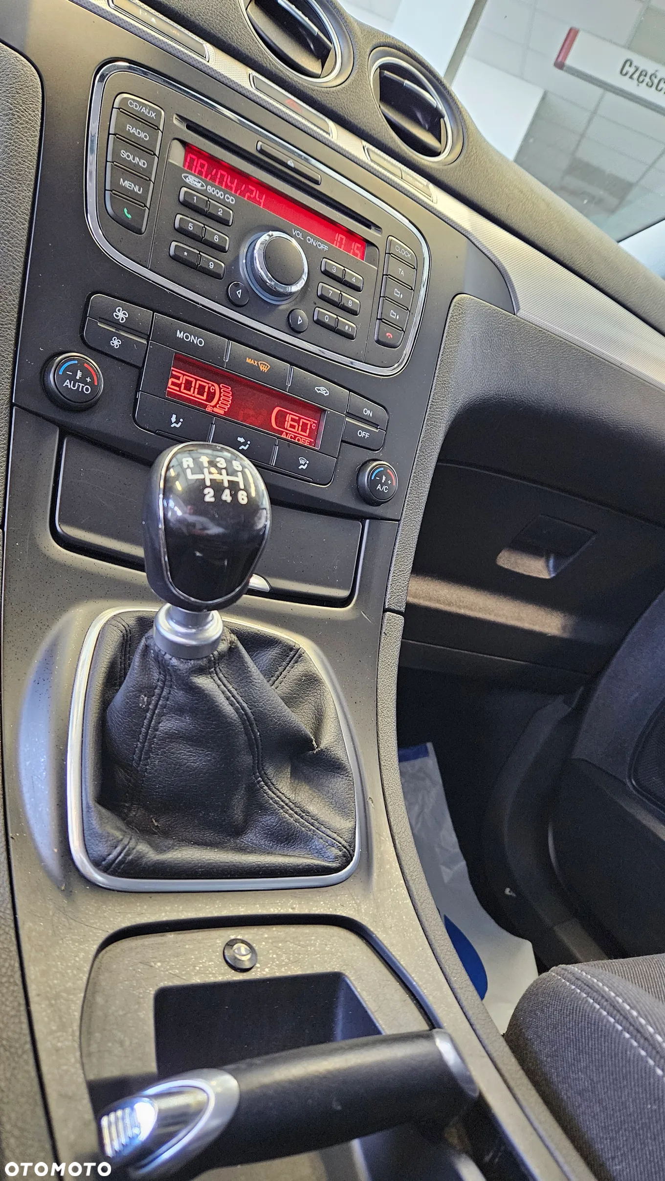 Ford S-Max 2.0 TDCi DPF Titanium - 22