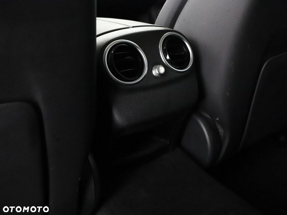 Mercedes-Benz Klasa C 200 9G-TRONIC Avantgarde - 41