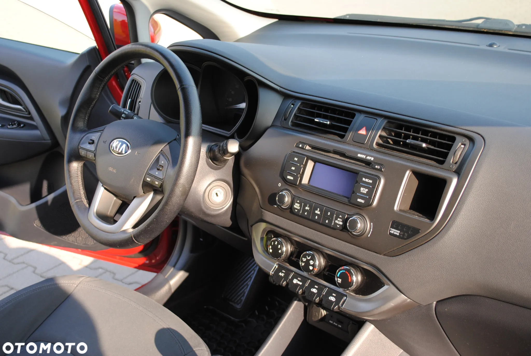 Kia Rio 1.2 Business Line - 20