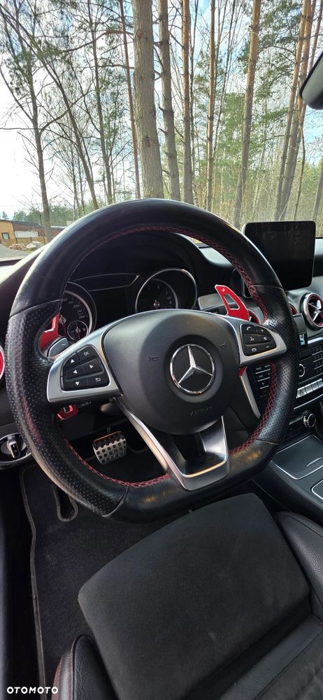 Mercedes-Benz CLA 180 7G-DCT AMG Line - 21