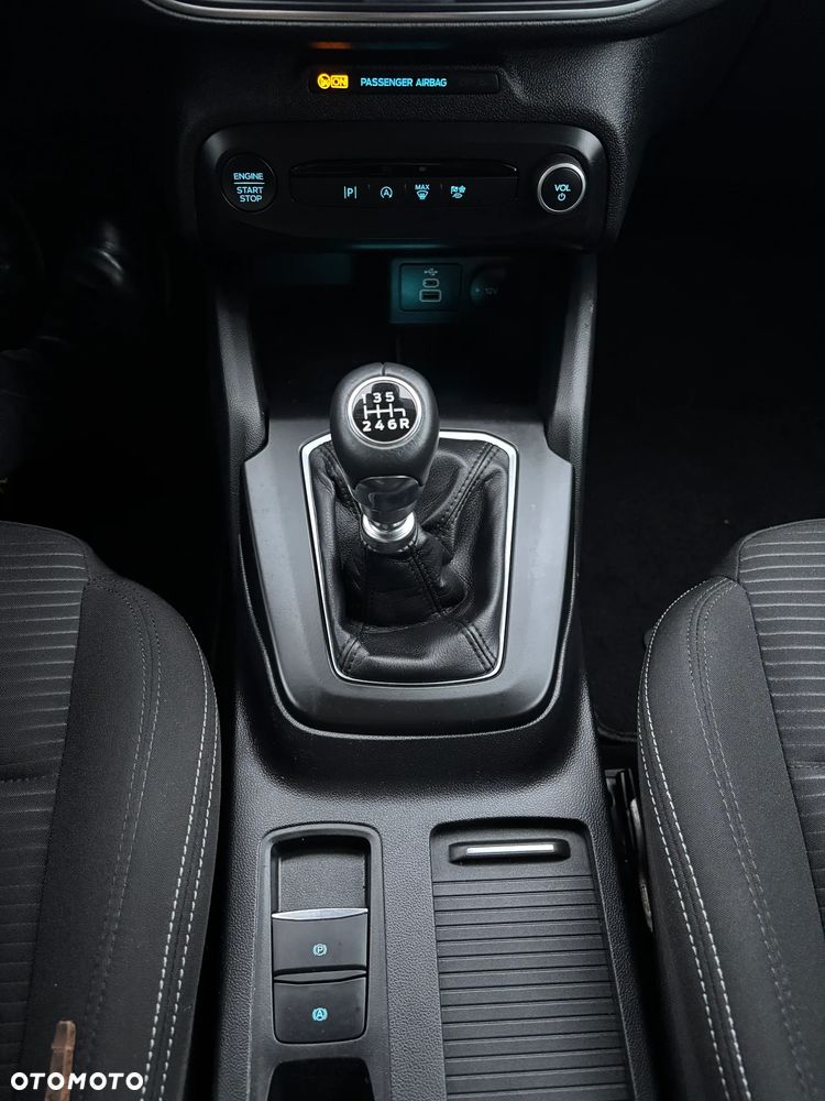 Ford Focus 1.0 EcoBoost Start-Stopp-System COOL&CONNECT DESIGN - 10