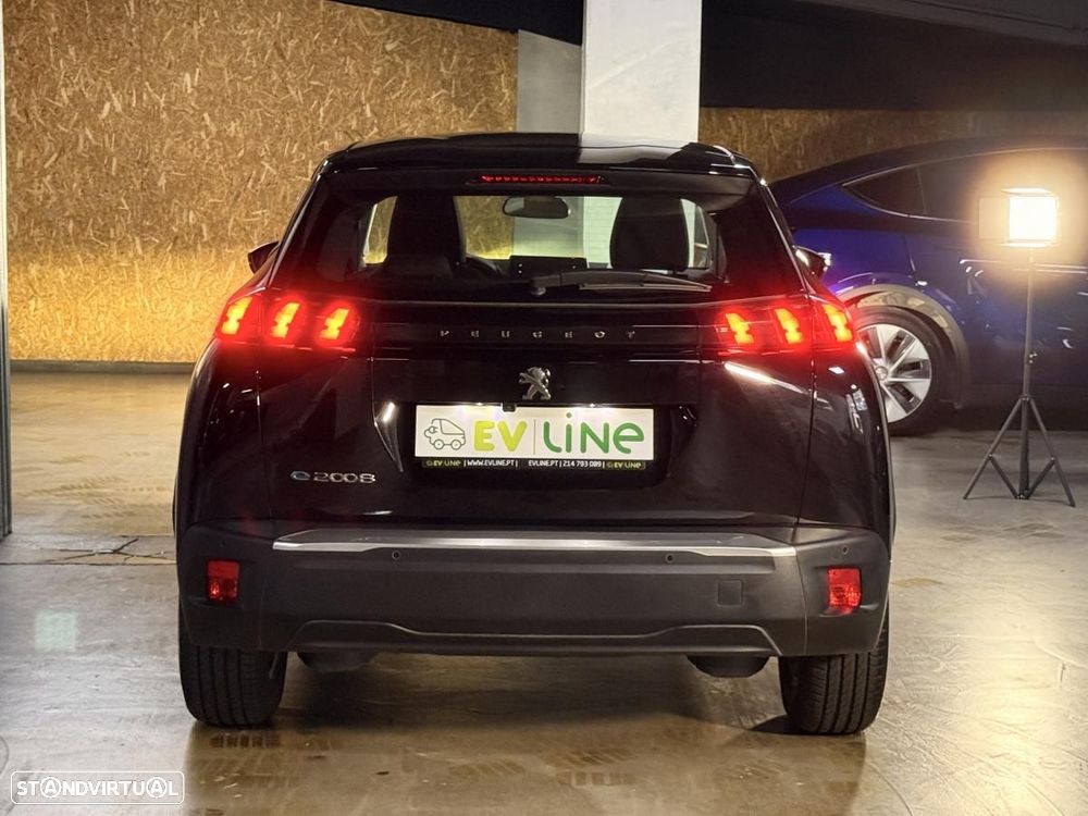 Peugeot e-2008 50 kWh Active Pack - 7