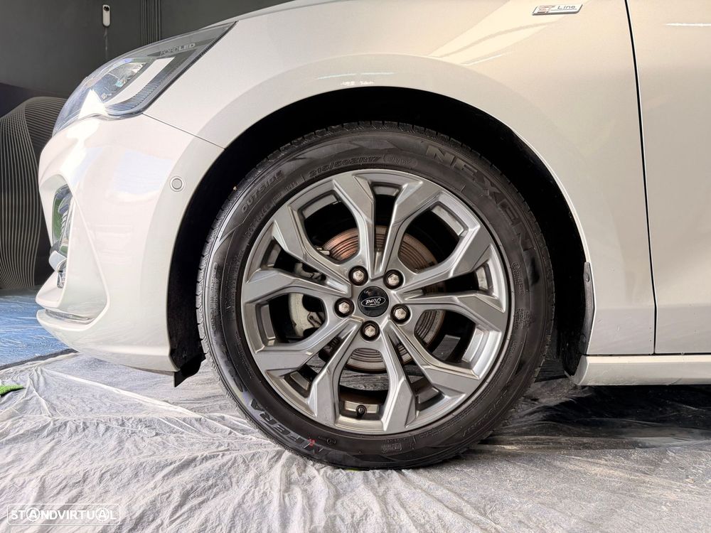 Ford Focus 1.0 EcoBoost MHEV ST-Line Aut. - 29