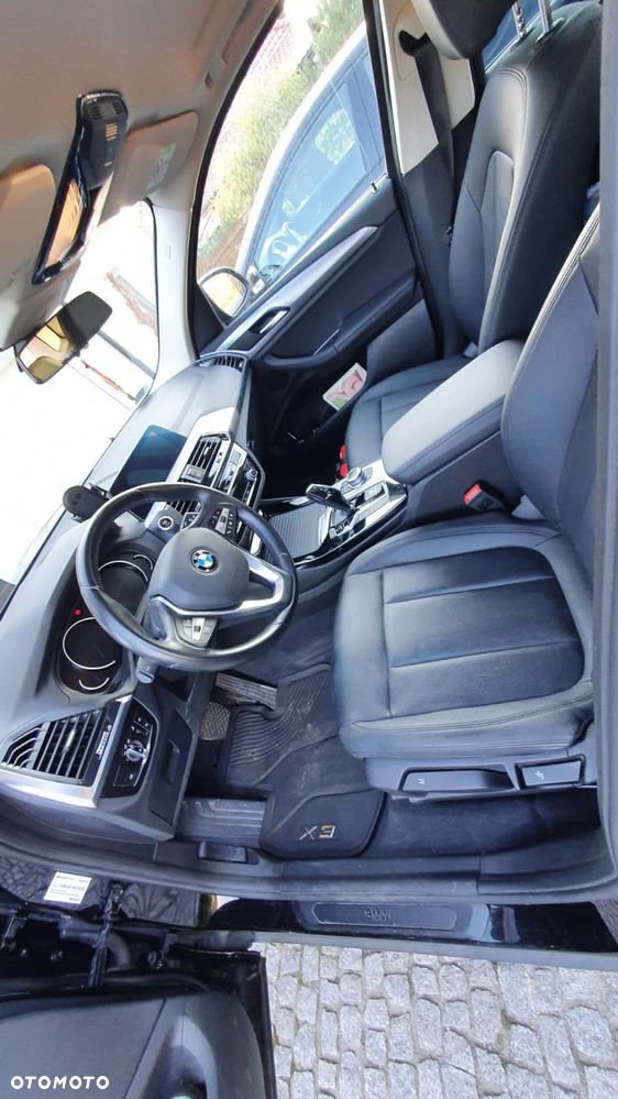 BMW X3 xDrive20d Advantage - 29