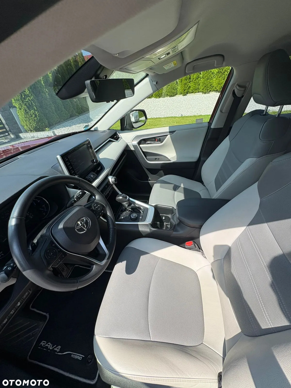 Toyota RAV4 - 5