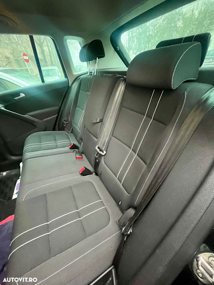 Volkswagen Tiguan - 4