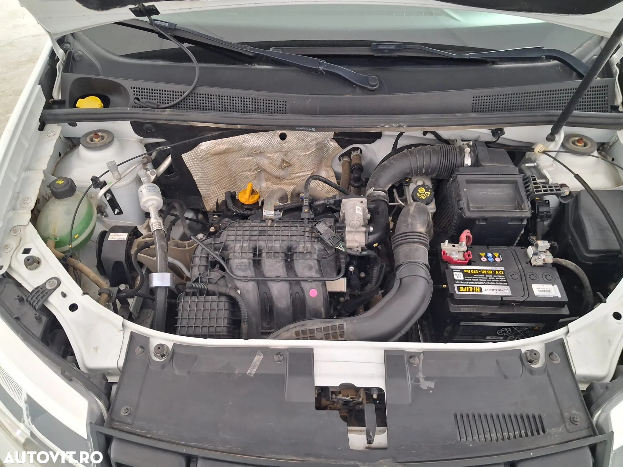Dacia Logan 1.0 SCe SL PLUS - 8