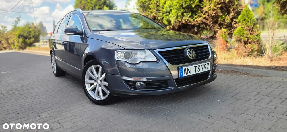 Volkswagen Passat 2.0 TDI Highline - 22