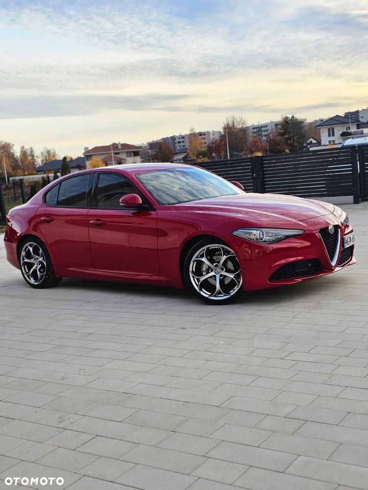 Alfa Romeo Giulia 2.0 Turbo Super - 1
