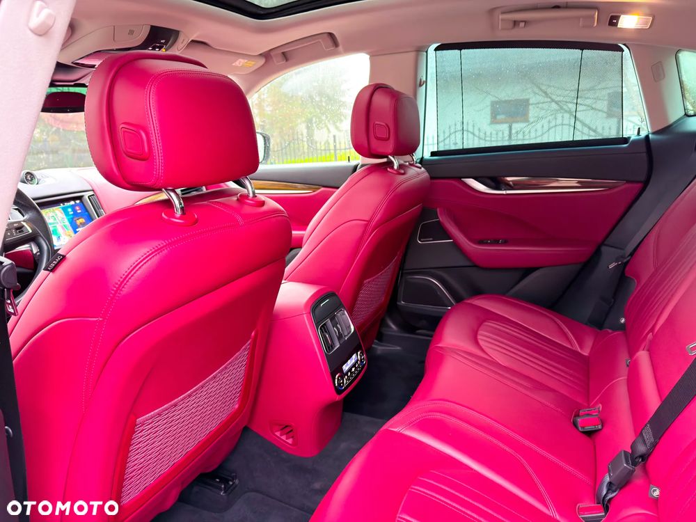 Maserati Levante S Q4 - 16