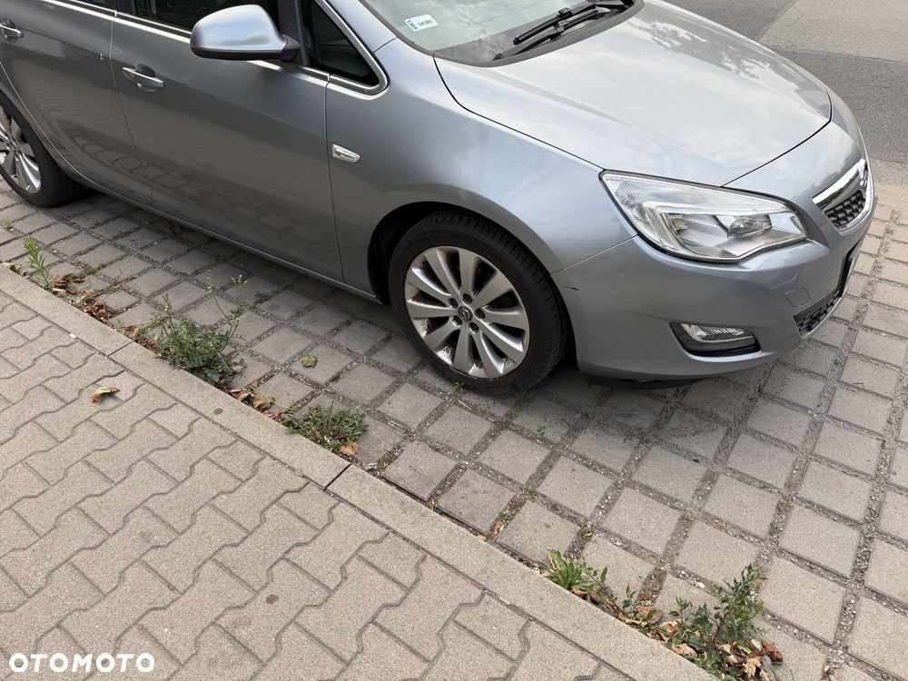 Opel Astra 1.6 - 17