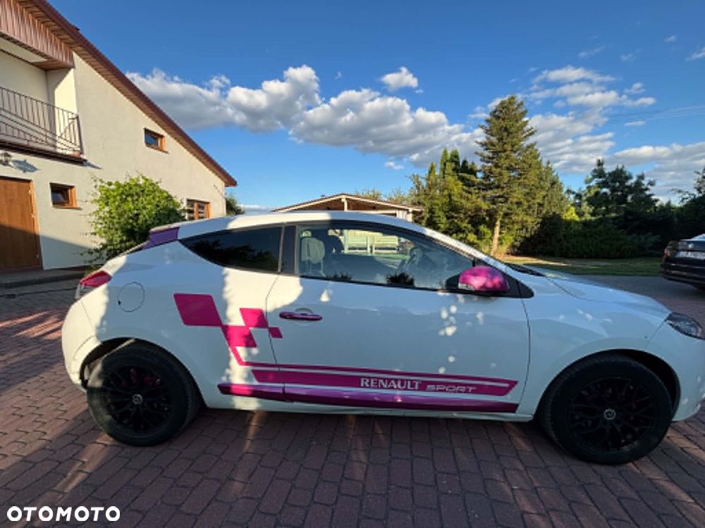 Renault Megane - 2