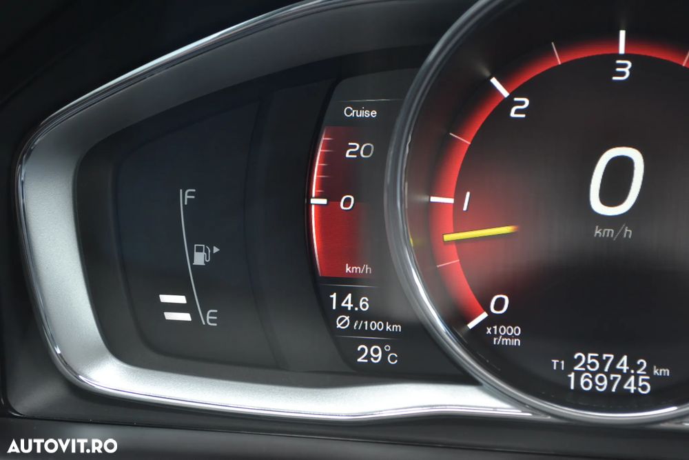 Volvo XC 60 D4 AWD Geartronic Summum - 14