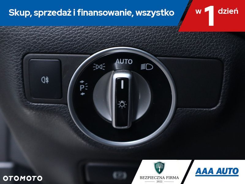 Mercedes-Benz CLA - 17