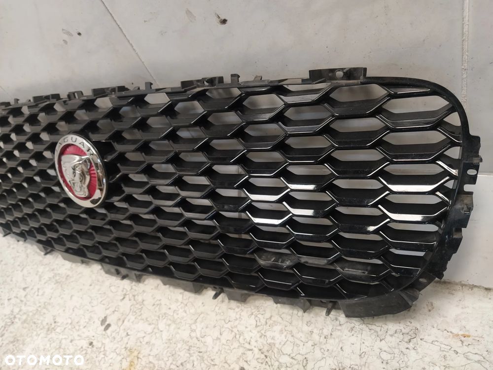 JAGUAR E-PACE X540 GRILL ATRAPA CHŁODNICY MASKOWNICA ZNACZEK CZARNY ORYGINAŁ - 3