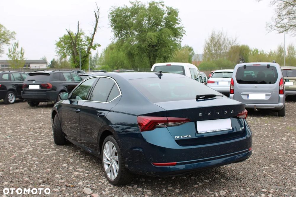 Skoda Octavia - 4