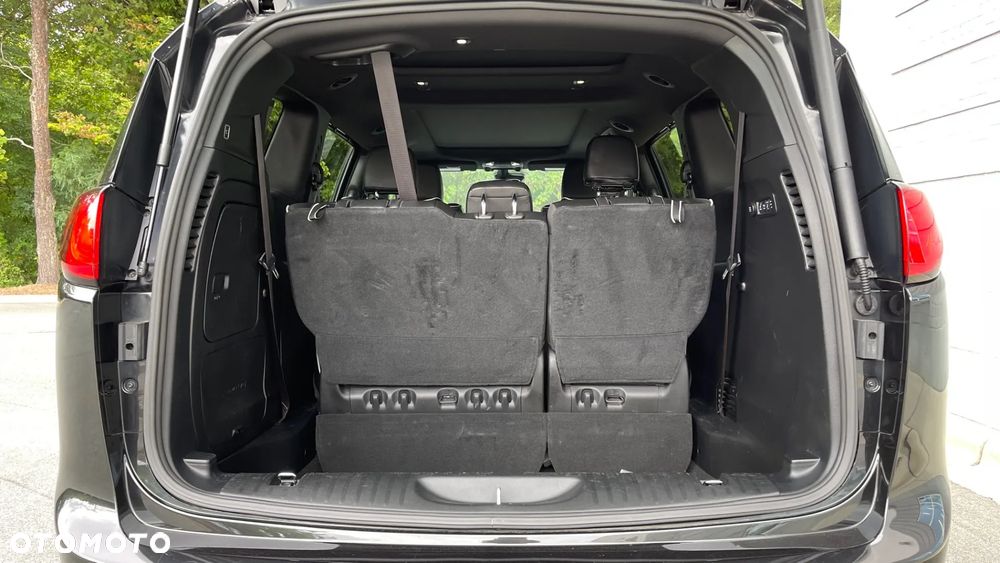 Chrysler Pacifica - 21