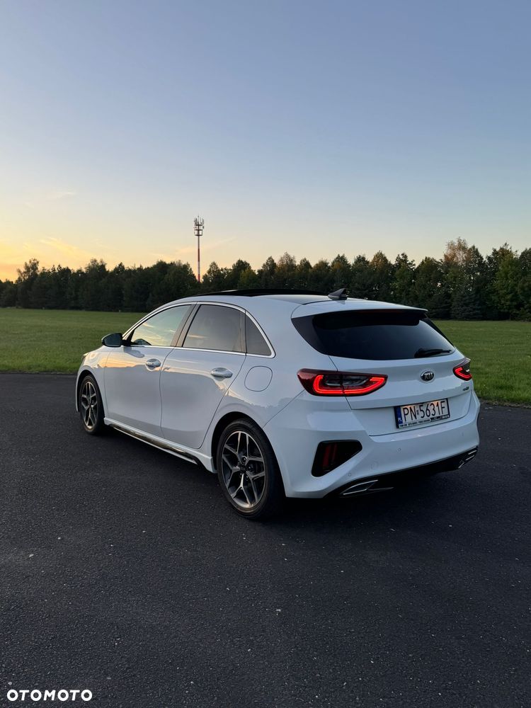 Kia Ceed 1.6 CRDi DCT GT Line - 4