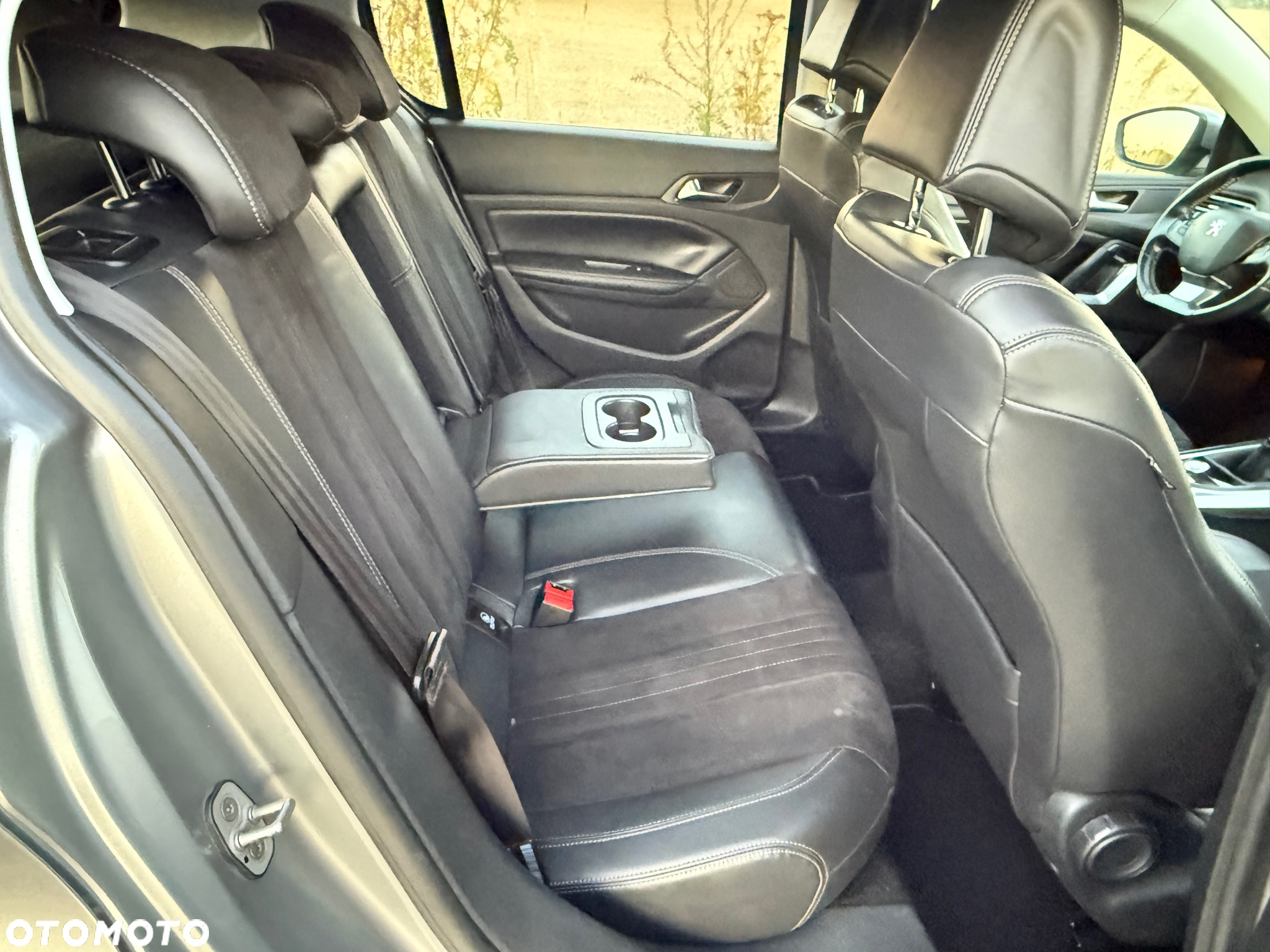 Peugeot 308 1.6 e-HDi Allure S&S - 18