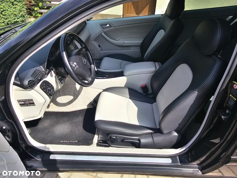 Mercedes-Benz Klasa C 200 Kompressor Automatik - 20
