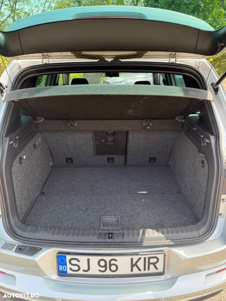 Volkswagen Tiguan - 19