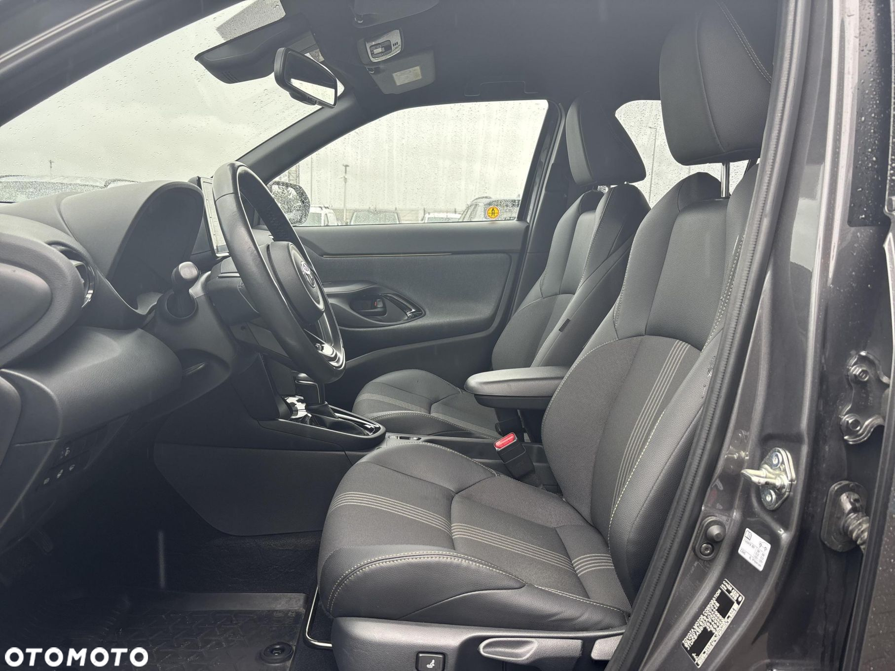 Toyota Yaris Cross - 15