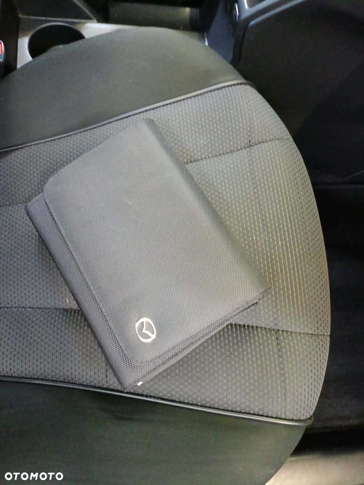 Mazda 5 - 6
