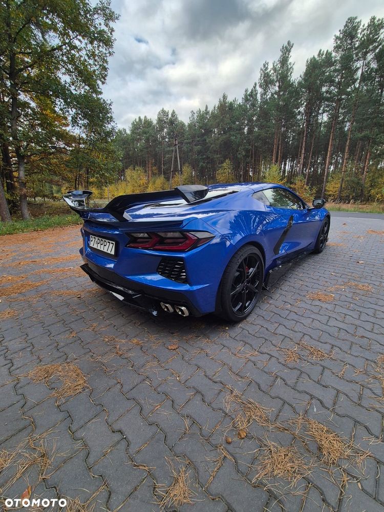 Chevrolet Corvette - 6