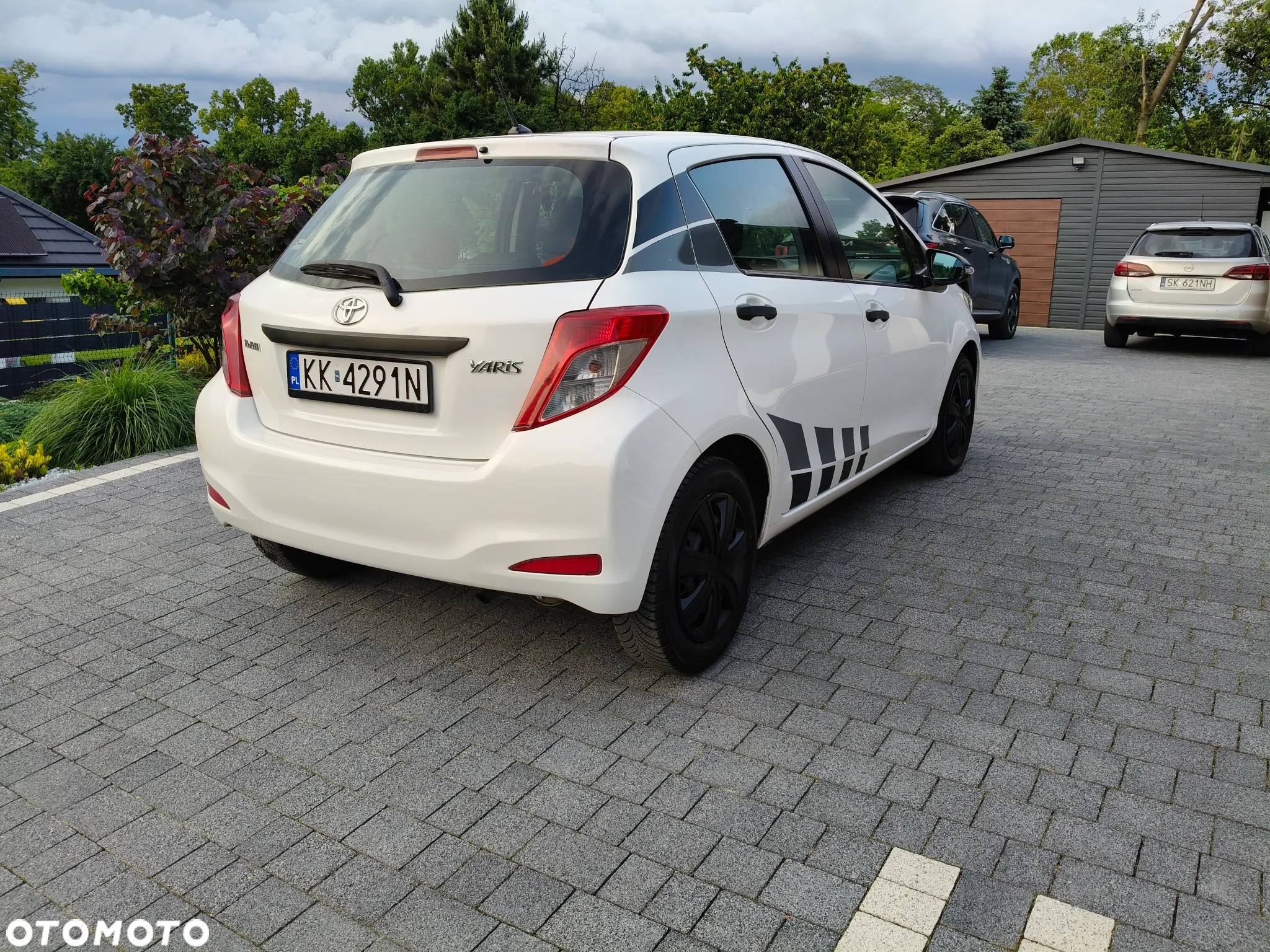 Toyota Yaris 1.0 VVT-i Cool - 4
