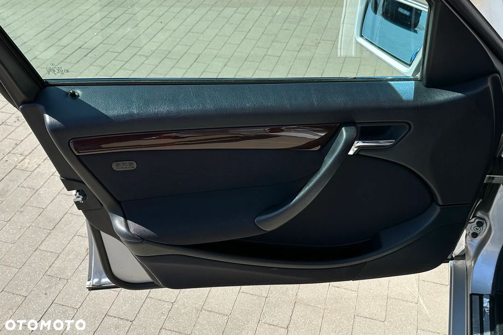 Mercedes-Benz Klasa C - 19